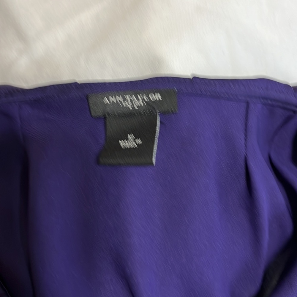 Ann Taylor sleeveless ruffle accented top - Picture 3 of 3
